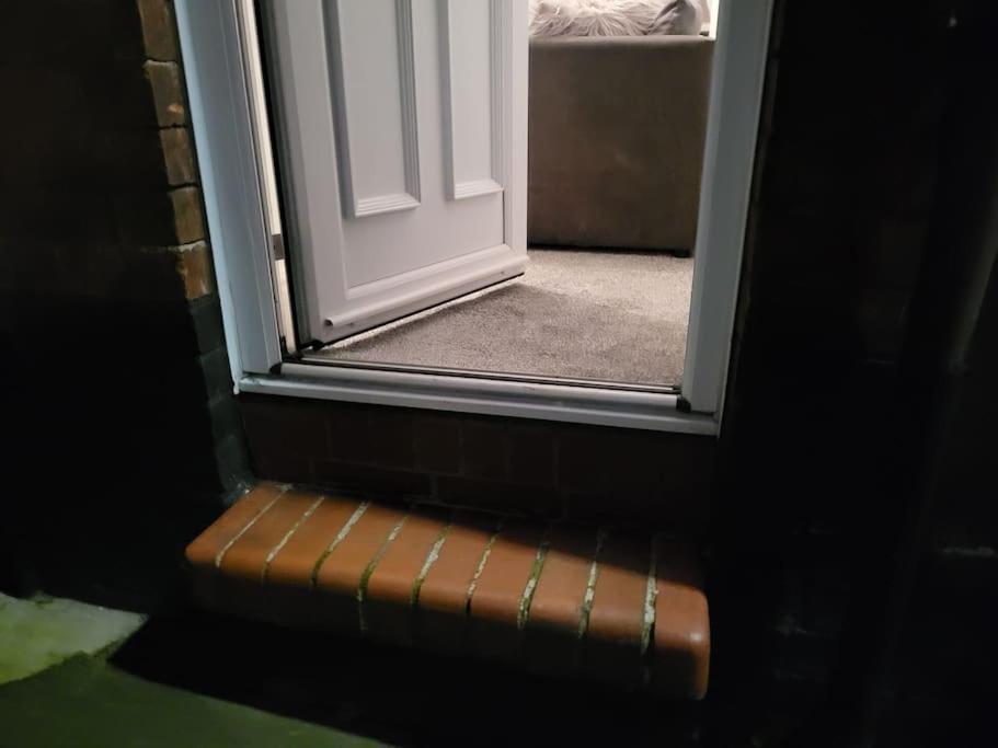 Panama Apartment Stoke-on-Trent