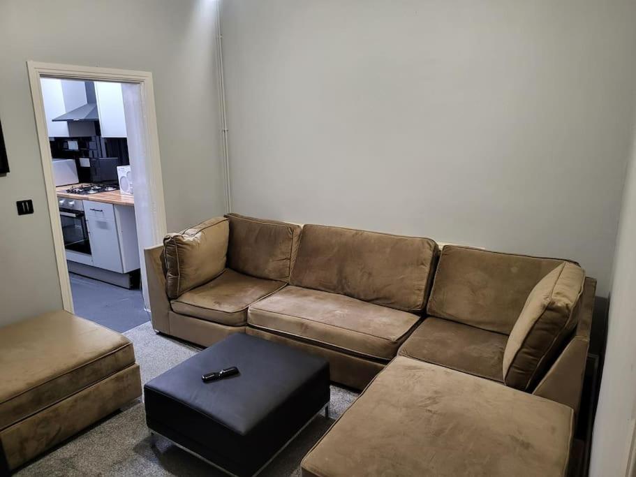 Panama Apartment *
